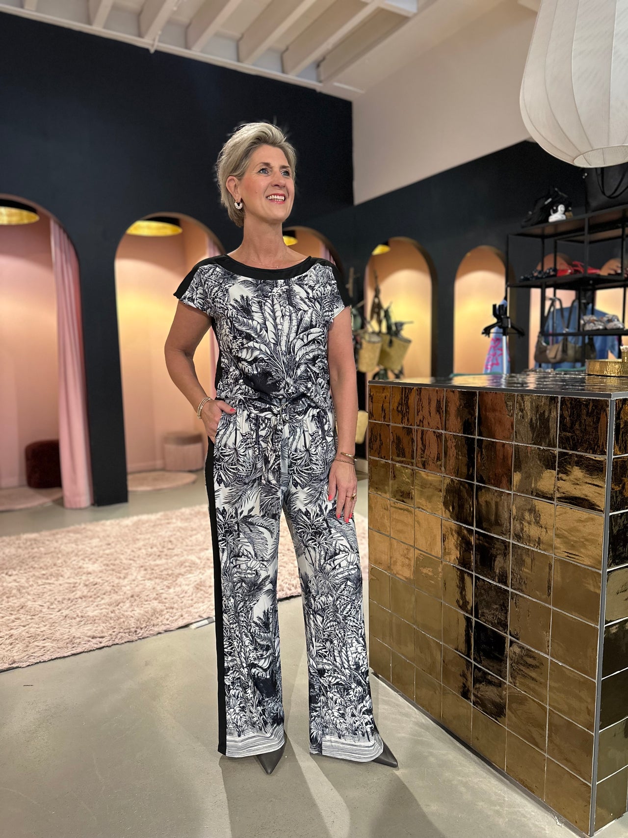 K design jumsuit met design