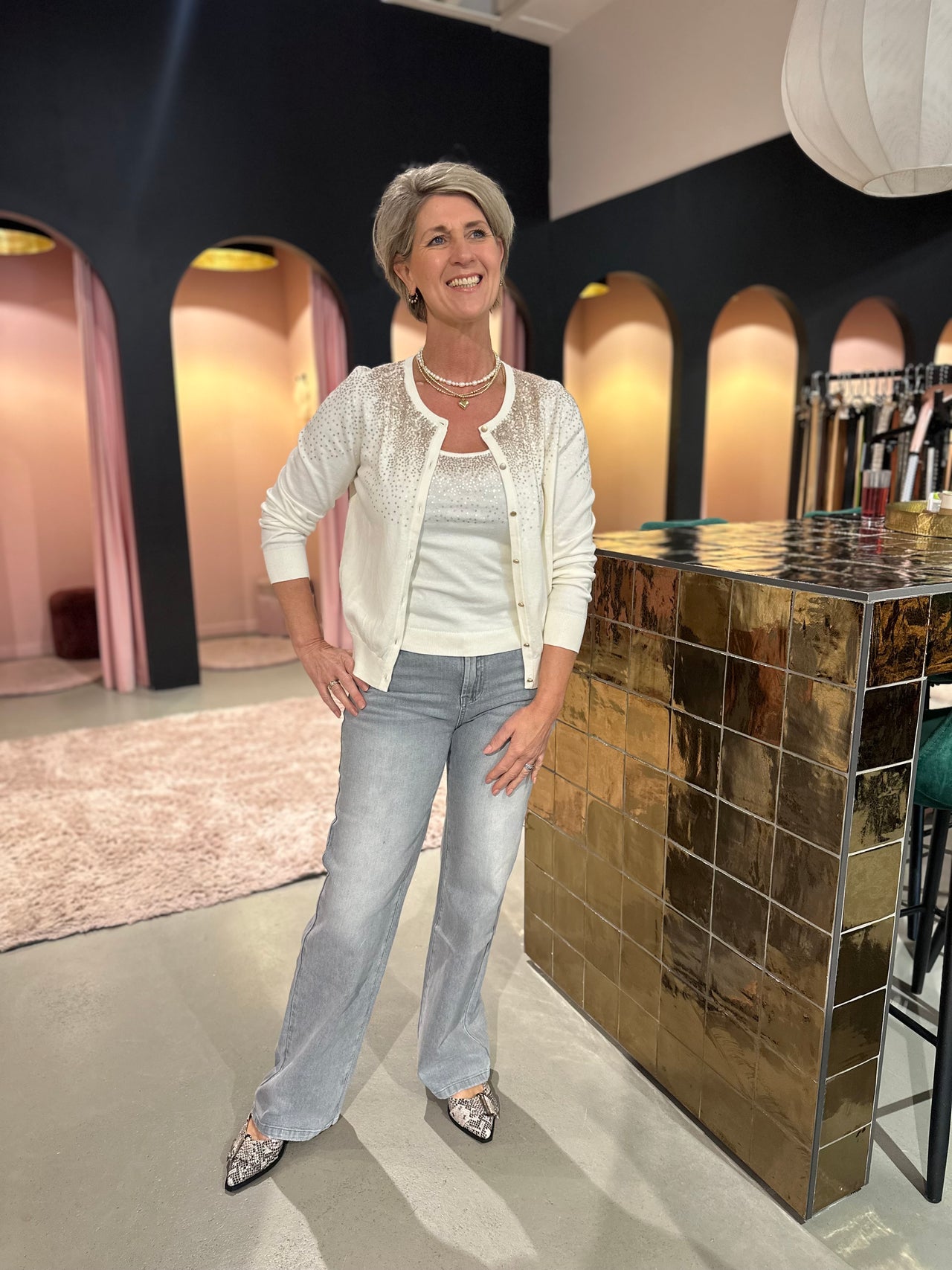 K Design Cardigan ronde hals met lovertjes