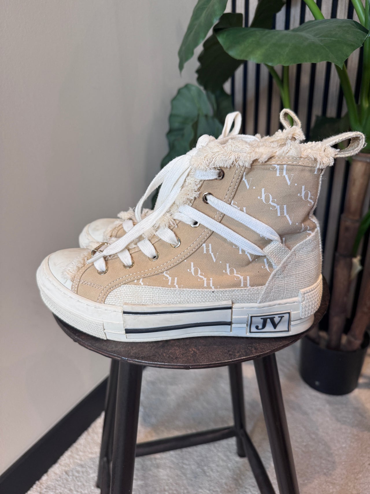 Karina's Vintage Josh V sneaker maat 37