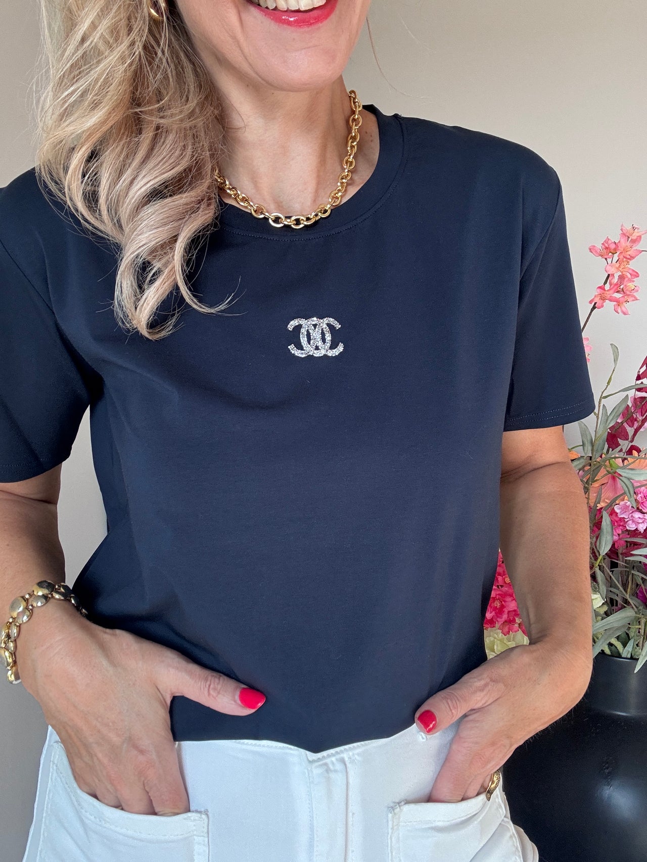 T- shirt C