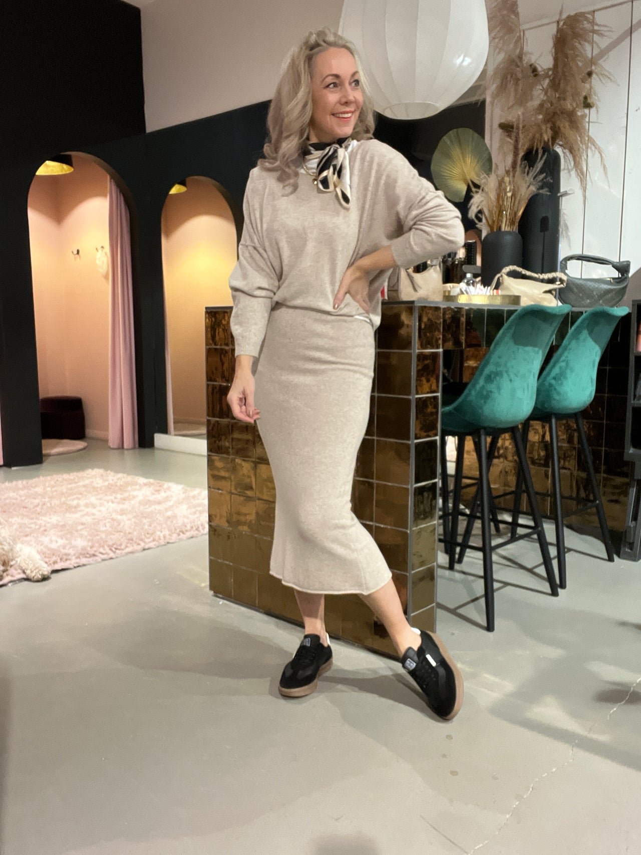 Kastgeluk cashmere mix rok
