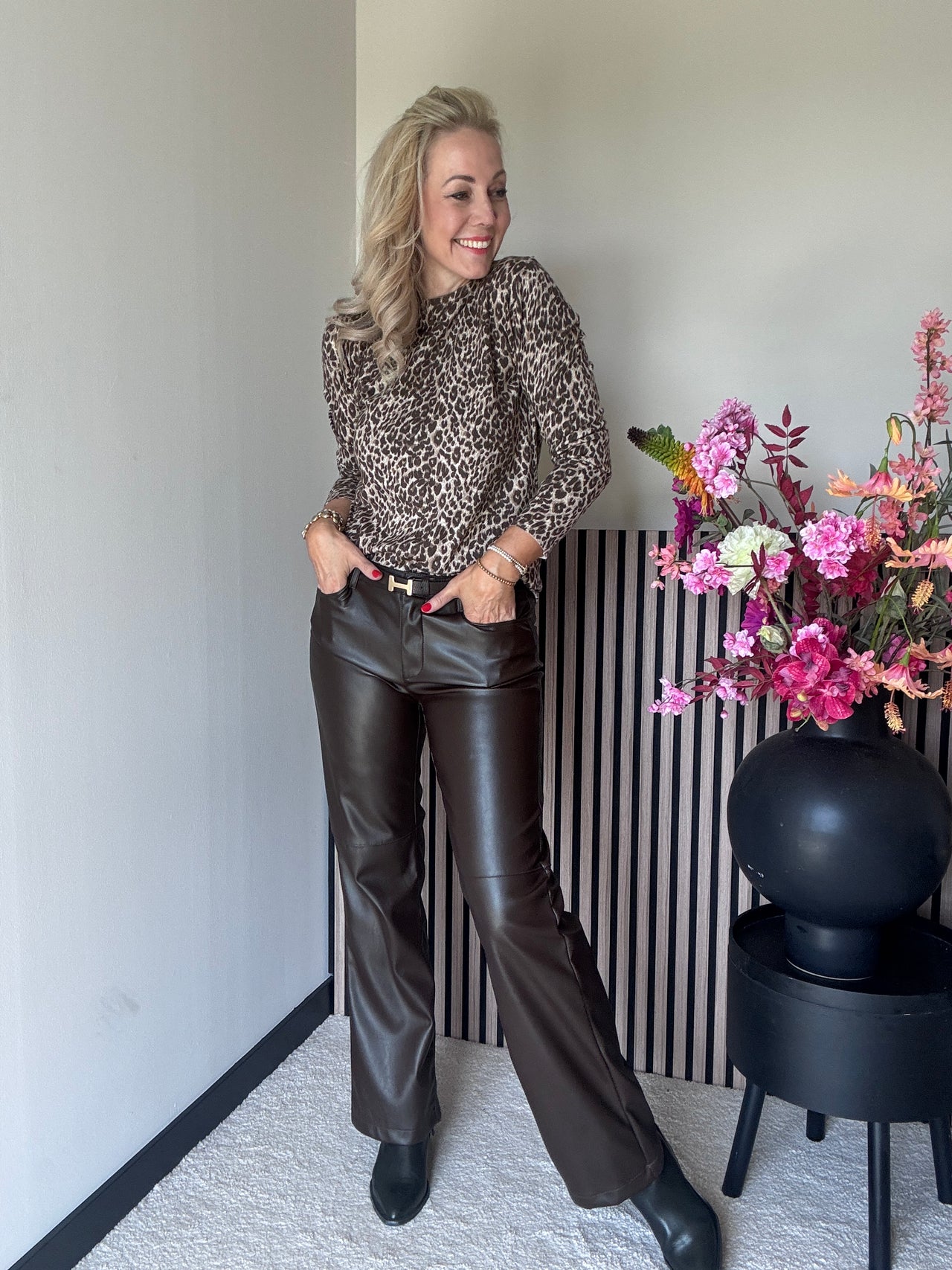 SRB4627 Colette Faux Leather L32