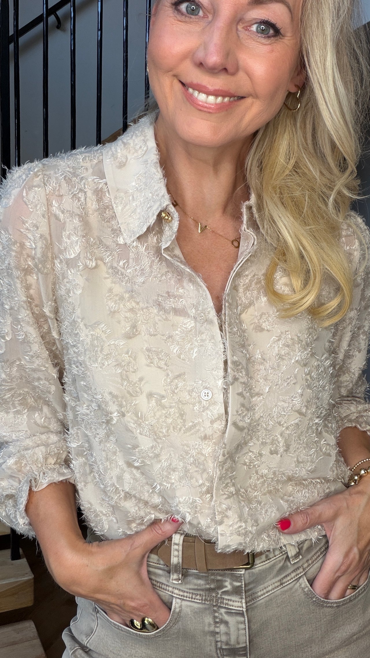 Blouse fringes