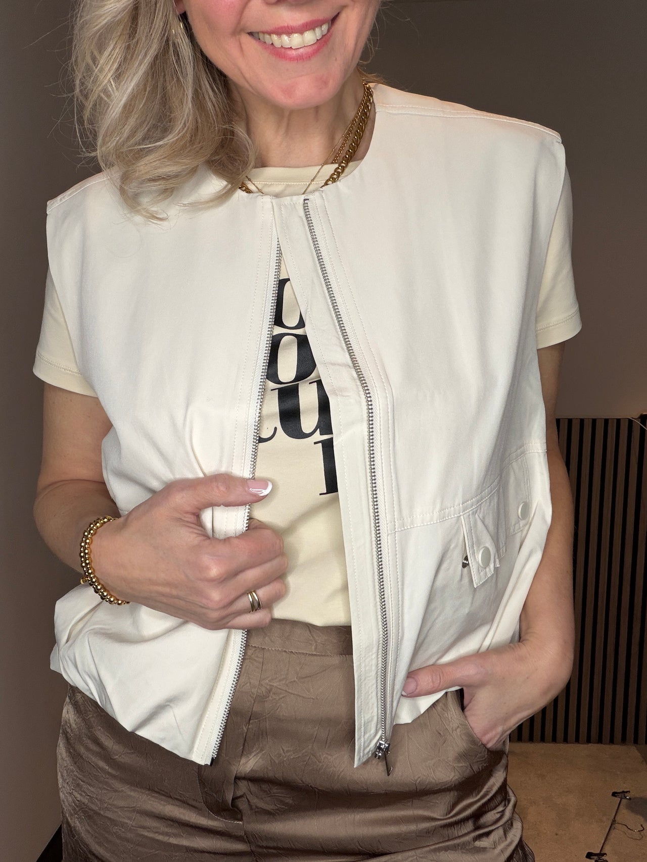 Ivy Sleeveless Gathering Pearl