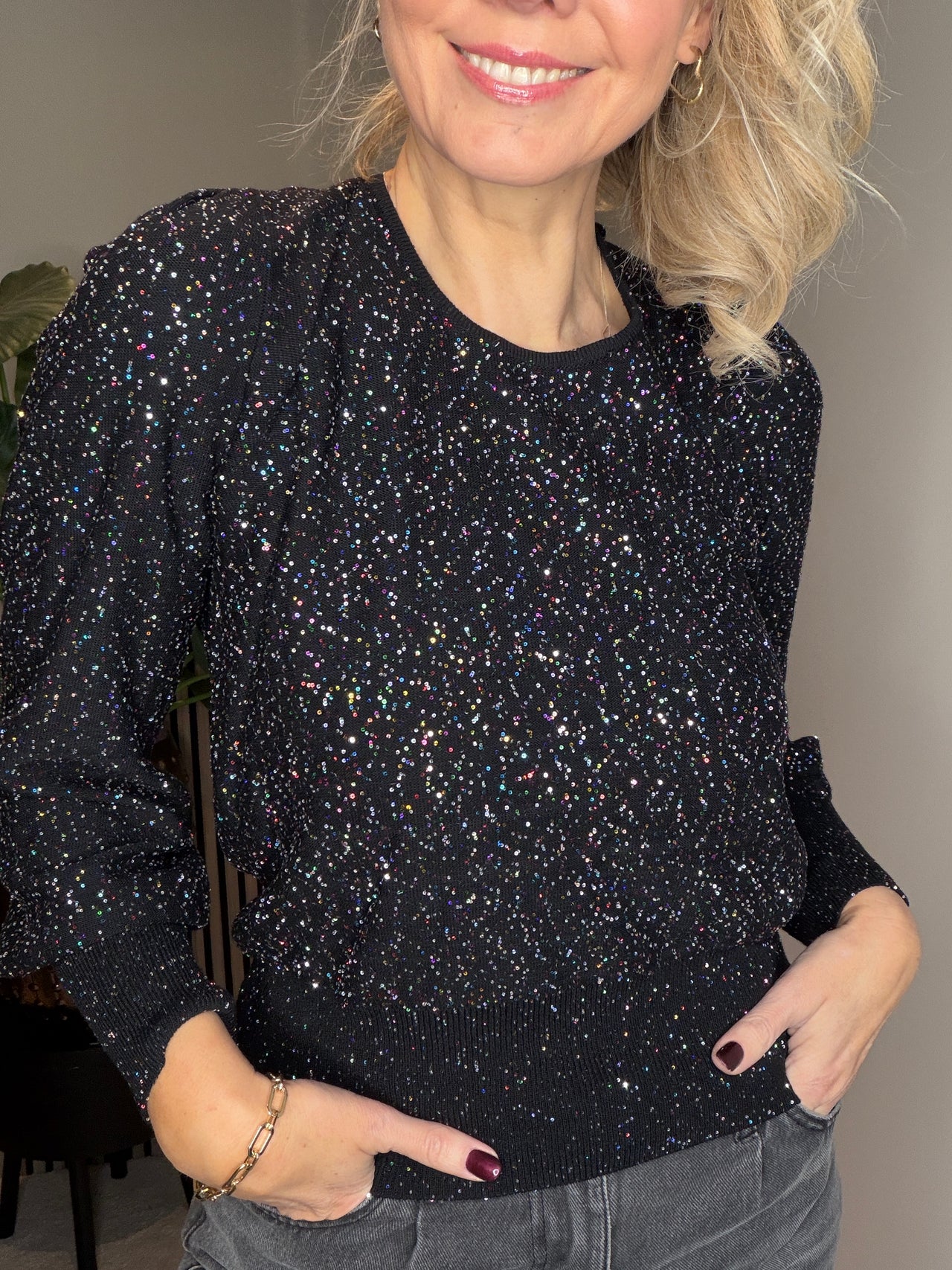 Karina's Vintage Top zwart met sparkle van Studio Anneloes maat s