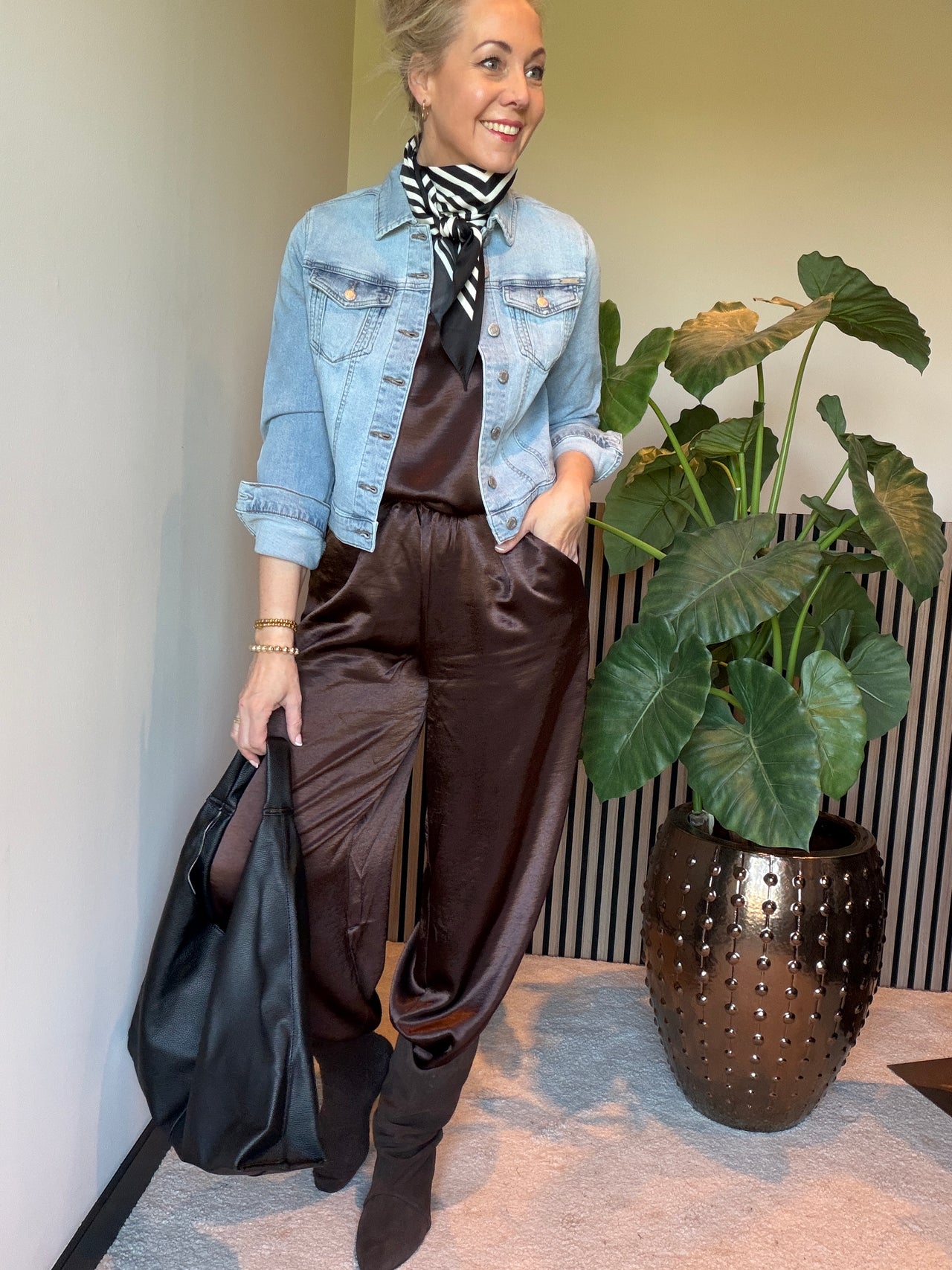 Balloon pants glans satijnlook donkerbruin