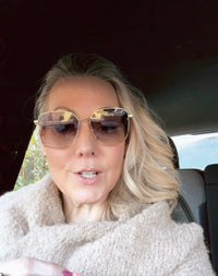 Thumbnail for Zonnebril goud met licht getinte glazen