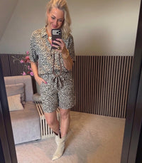 Thumbnail for Claudette Short Linen Leopard