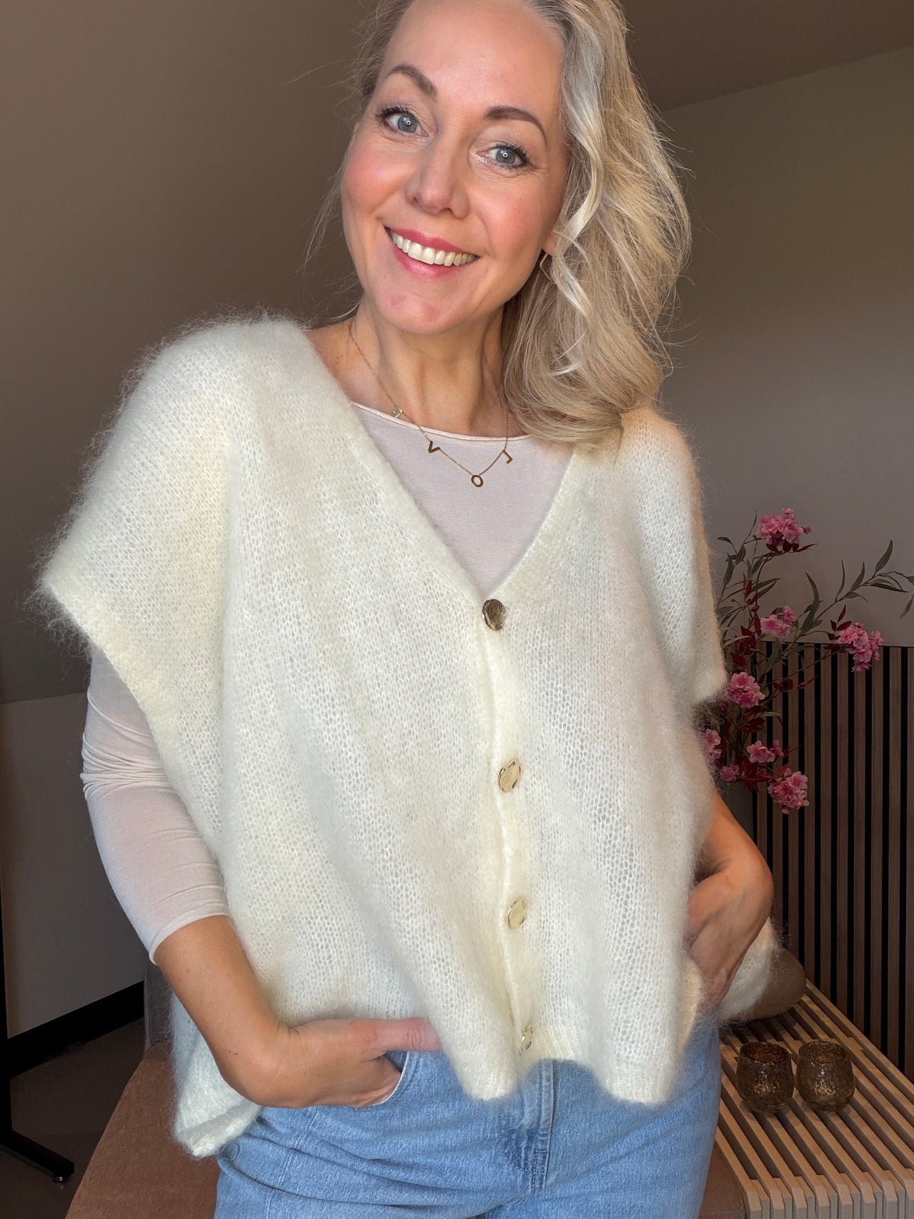 Chic Mohair Cardigan Ecru