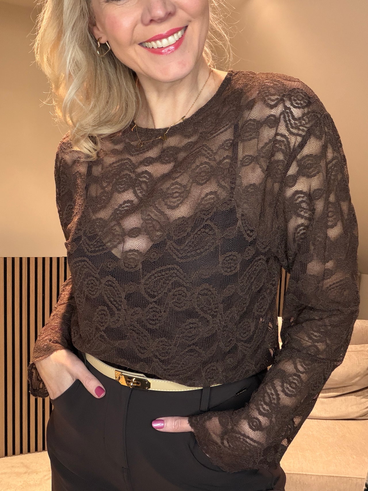Kanten top loose fit donkerbruin