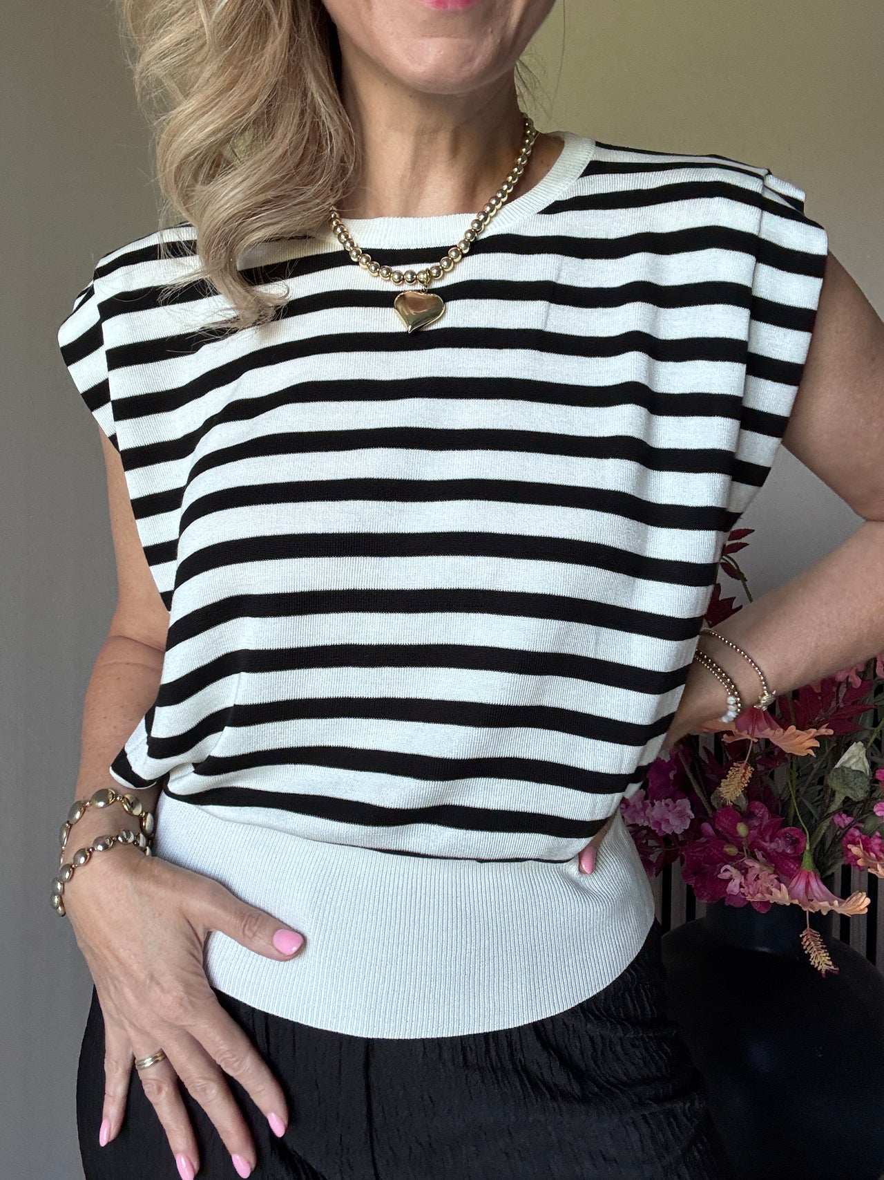 Top strips black/white