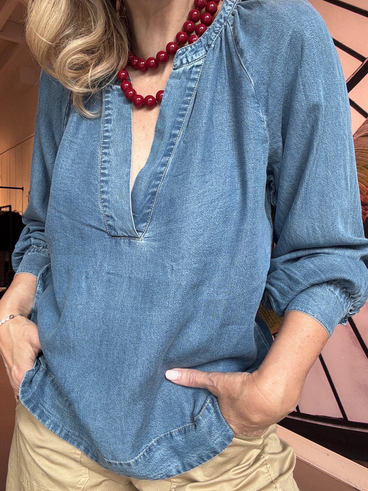 Blouse jeans v hals