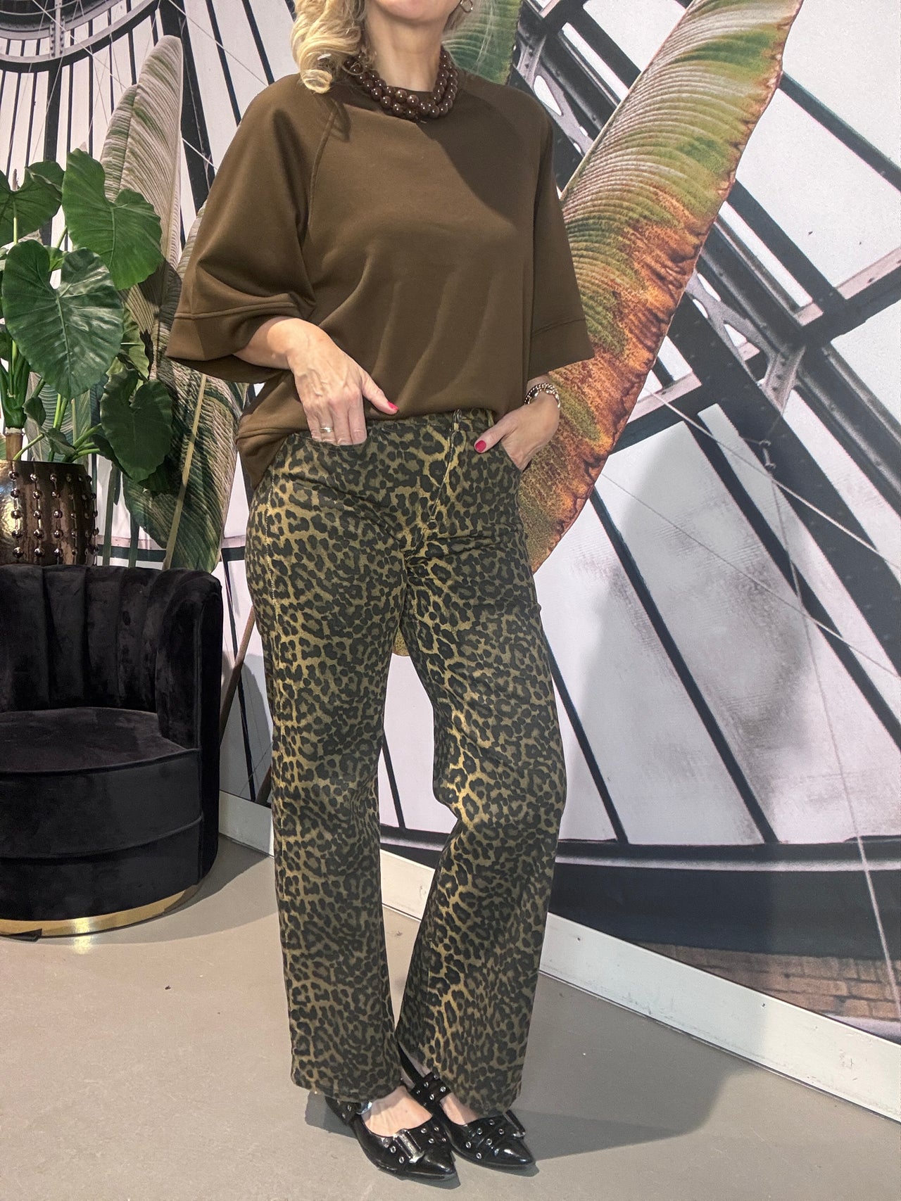Leopard jeans