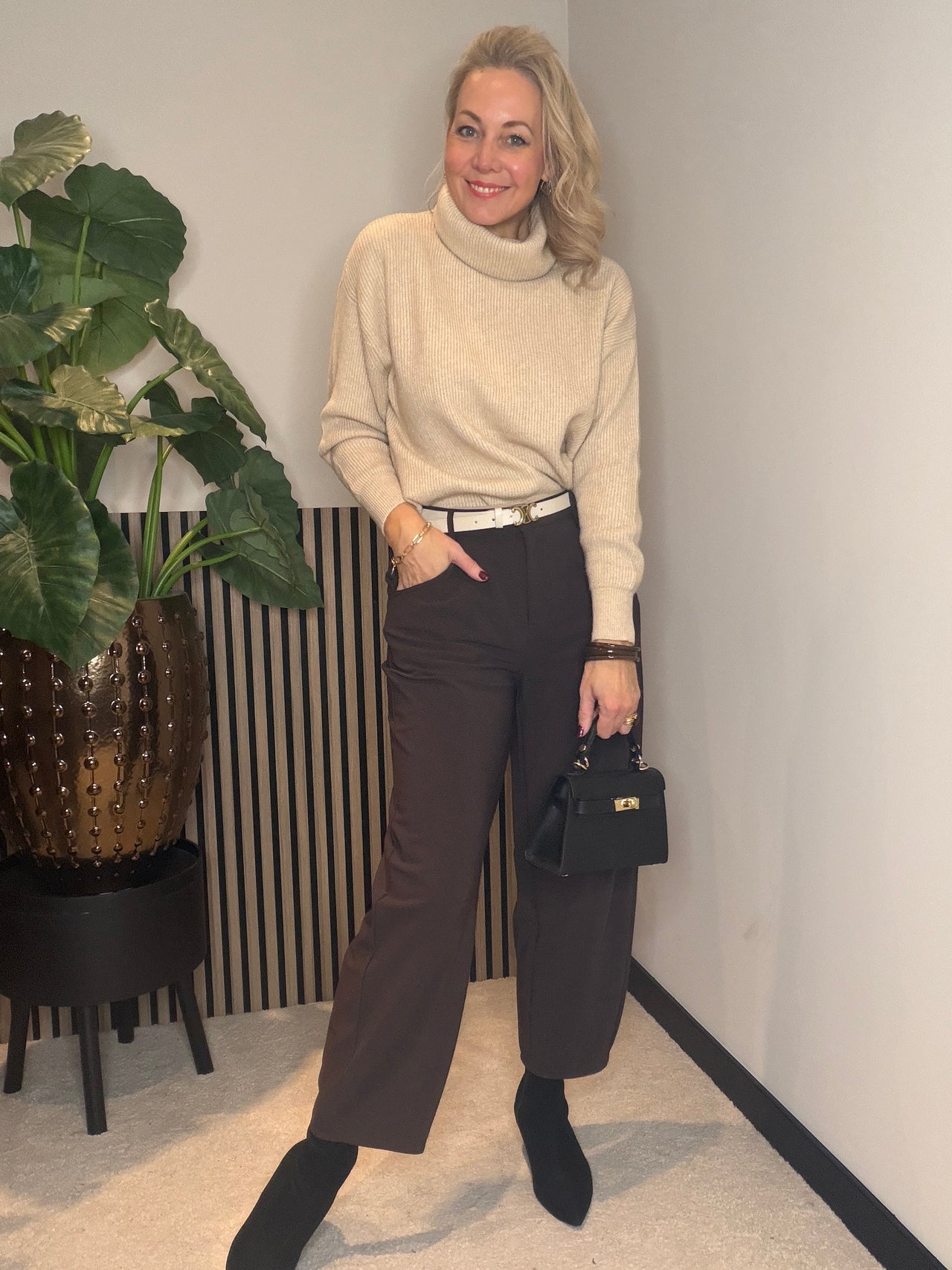 Travelkwaliteit balloon trousers donkerbruin