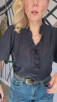 Anika frill SS shirt